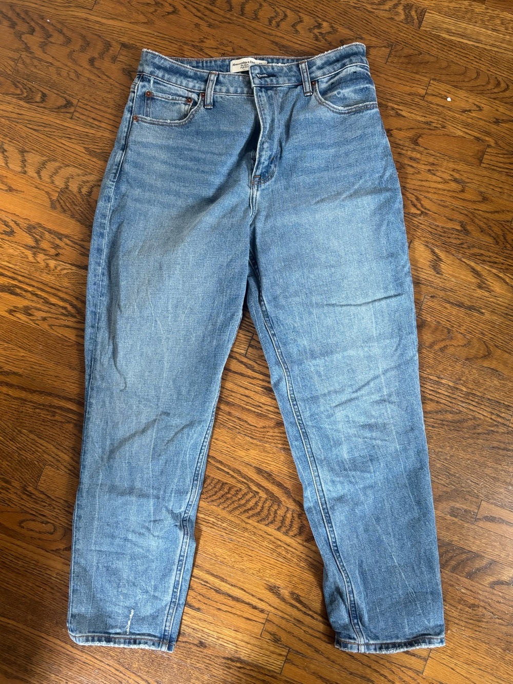 Abercrombie The Mom High Rise Jean, Curve Love, Size 29/8, Medium Wash